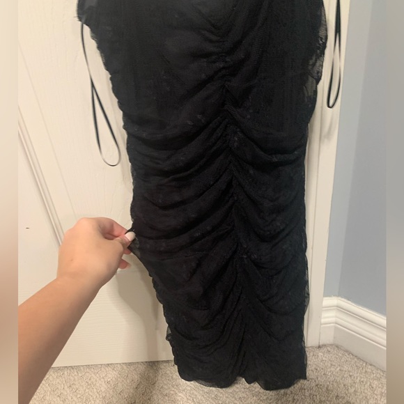 Slim fit dress - Picture 2 of 3